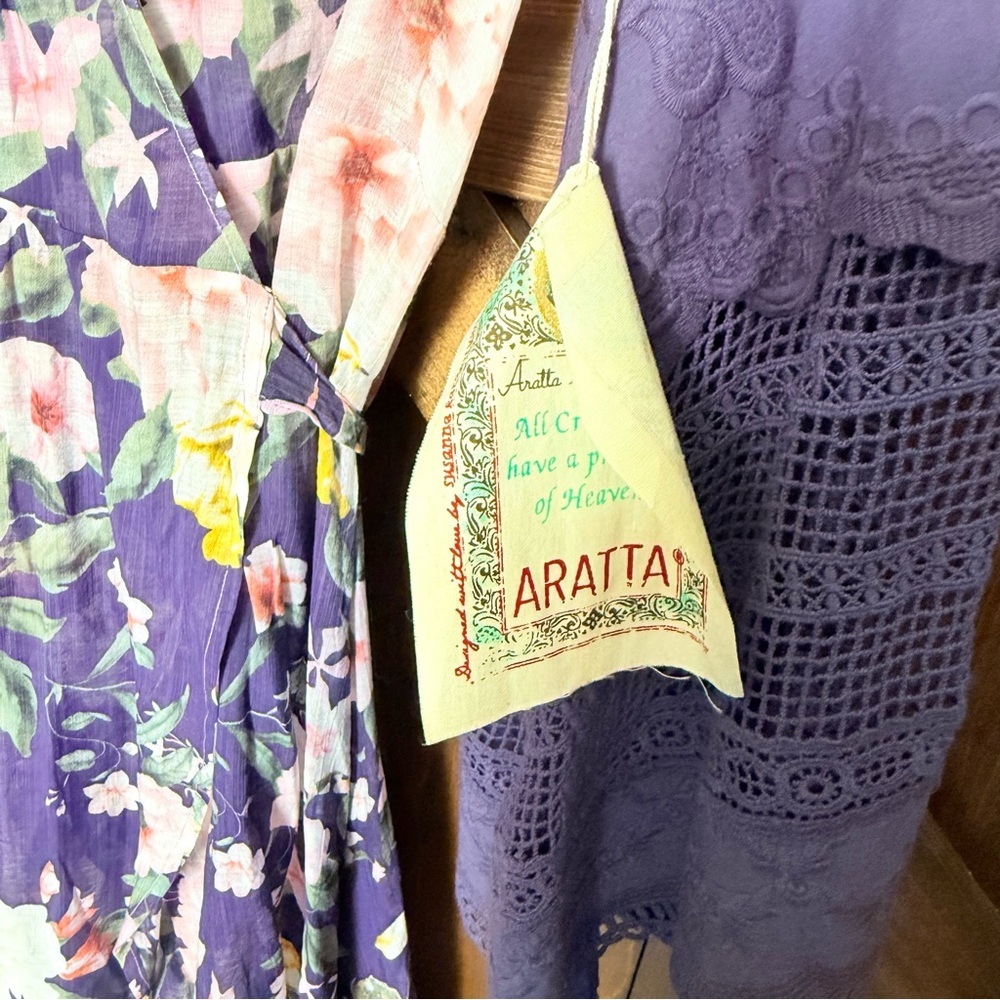 Aratta Silent Journey Wrap Kimono Crocheted Bell Sleeve Purple Floral Dress Sz S - Picture 7 of 10